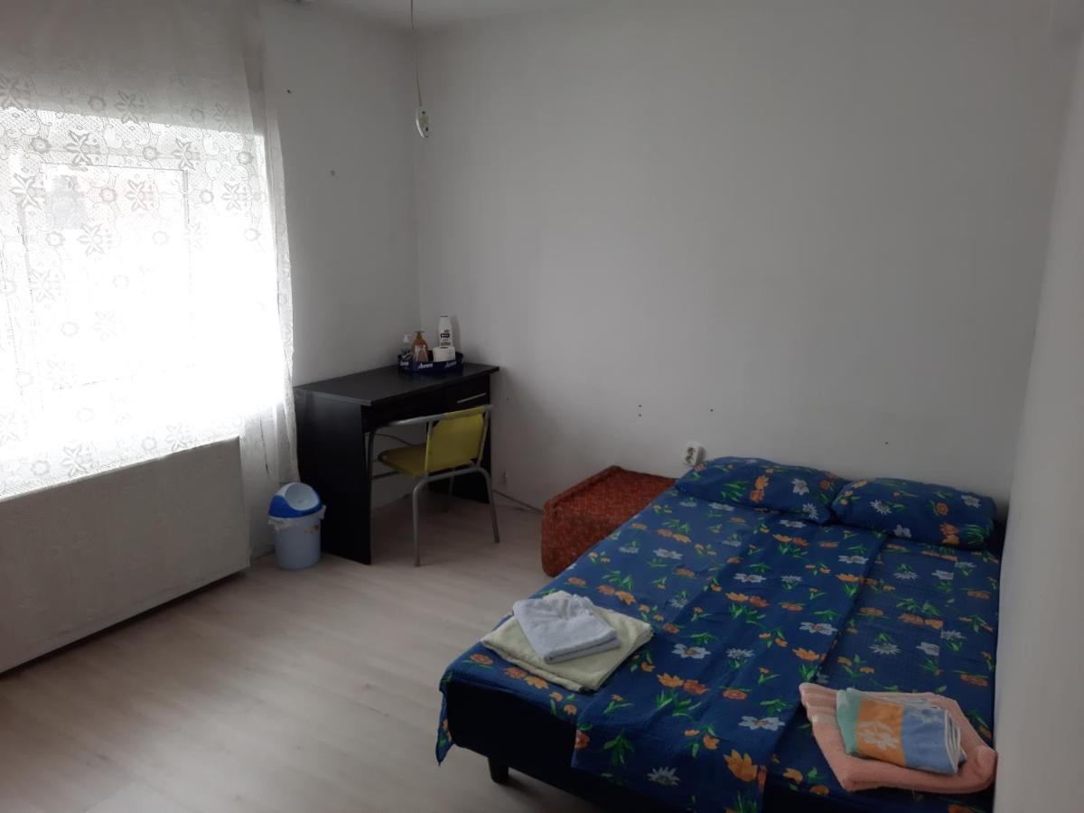 Hotel Casa Cu Curte Braşov Esterno foto